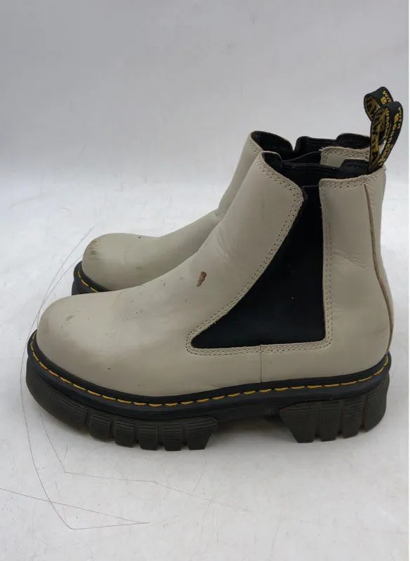 Dr. Martens Women's White Round Toe Chunky Heels Ankle Chelsea Boots - Size 9