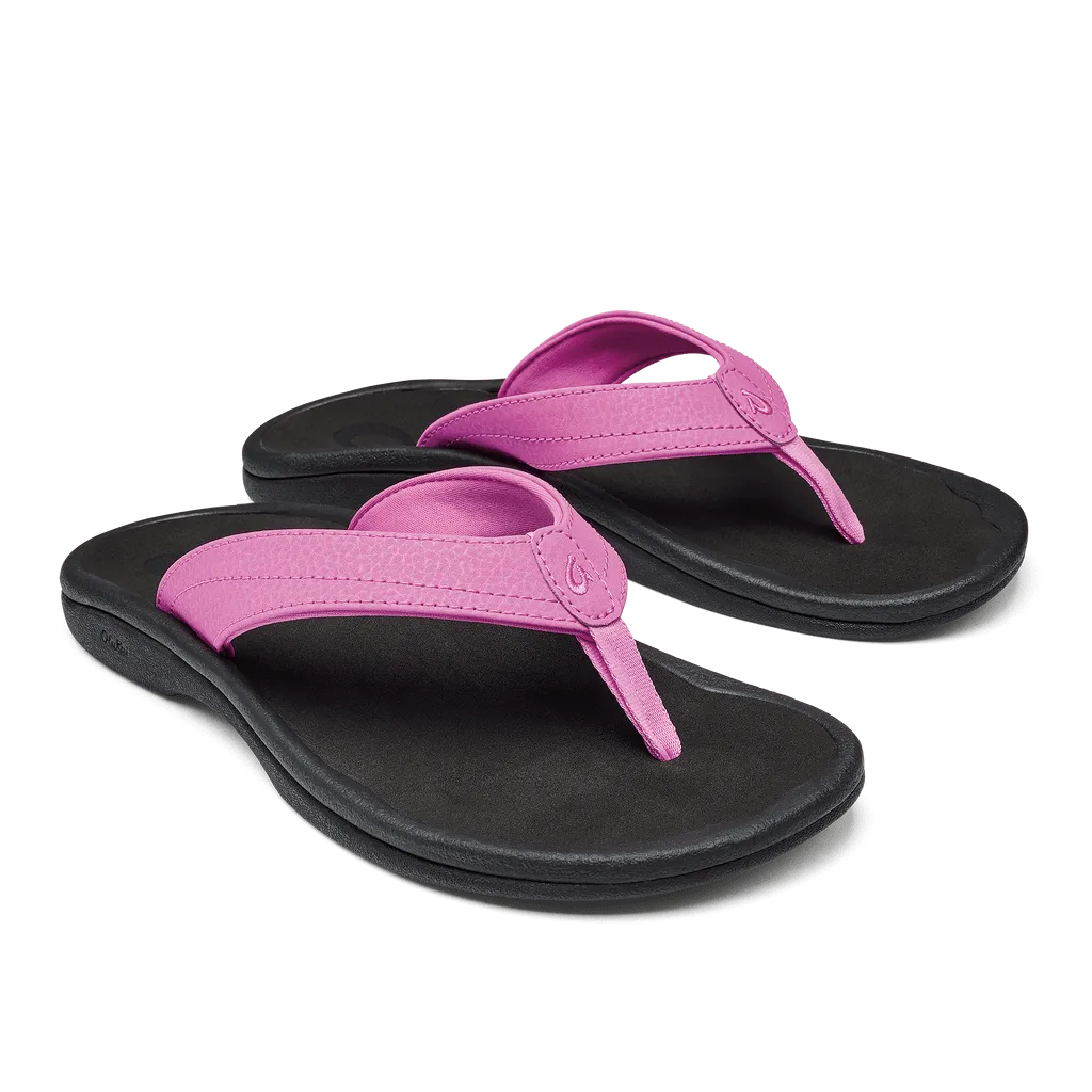 OluKai Women's Ohana Sandals- Dragon Fruit/Black