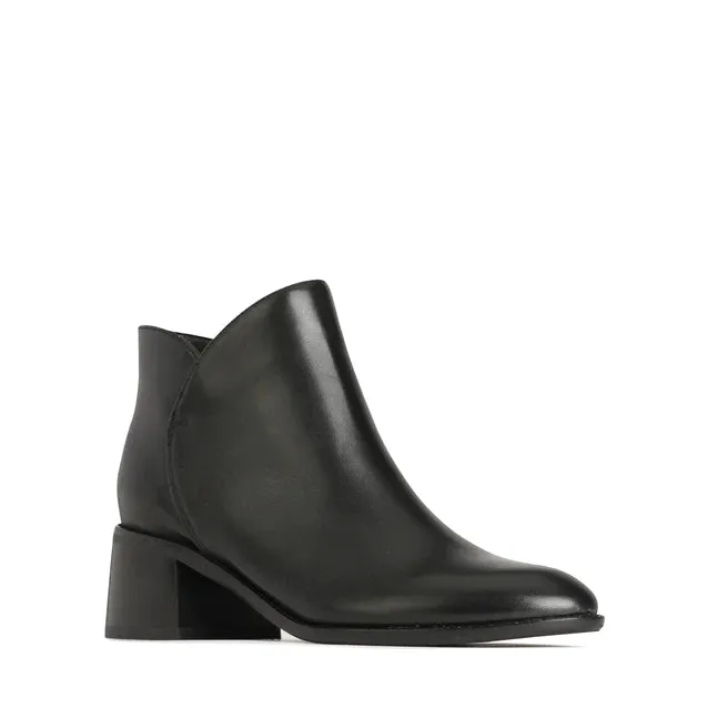 Wylie Boot  -  Black
